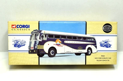 Corgi Classics 1:50 Greyhound Lines New York Worlds Fair Yellow Coach 743 #98460 - Image 1 of 4