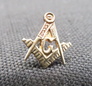 Vintage Small Masonic 10K Gold Square & Compass Lapel Screwback Pin Mason - Picture 1 of 5