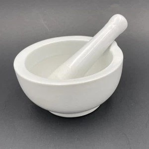 Vintage Porcelain/Ceramic Mortar and Pestle - White - Small 3.5" - Picture 1 of 9