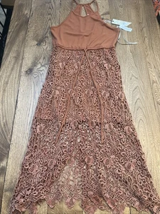 Gimmicks By BKE Buckle Sierra Orange-Brown Crochet Overlay Knit Dress Sz M - NEW - Picture 1 of 12