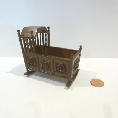 BESPAQ DOLLHOUSE MINIATURE WEXBURGH COURT CRADLE 6274 BU-MWN