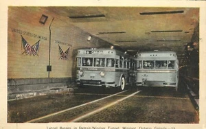 Tunnel Busses in Detroit Windsor-Tunnel Windsor Ontario Canada PECO Postcard - Picture 1 of 2