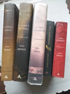 4 LIBRI DI DAN BROWN + MANFREDI (ENTRA PER LISTA) - Foto 1 di 1