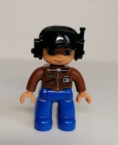 Lego Duplo Figurine Minifig Pilot Pilot Plane Avion 47394pb121 - 2009 / 2012 - Imagen 1 de 4