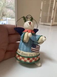 Midwest Cannon Falls Schneemann Ornament God Bless the USA Engel Sandi Gore Evans - Bild 1 von 3