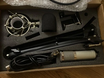 Kit de estudio de micrófono condensador Techincal Pro MKCM3 Foto 1 de 4