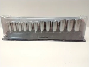 Snap On 212SFSMY - 3/8" Drive 12 Pc Metric 6 Pt Deep Socket Set W/ Tray 8mm-19mm - Picture 1 of 4