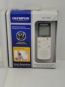 Grabadora de voz digital Olympus VN-7100 1 GB 573 horas de grabación NOB sin baterías - Imagen 1 de 3