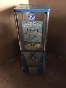 RESTAURAR Máquina Vendedora a Granel Gumball Caramelo Juguete Tuerca Roble A&A Eagle Negocios Gana $ - Imagen 1 de 7