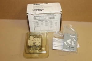 Pneumatic Room Thermostat and Wallplate 192 210, 050009, Dual setpoint, Siemens - Picture 1 of 4