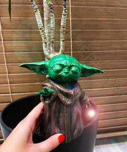 Figura Star Wars Mandalorian BABY YODA Colección El Niño Estatua 6,3 pulgadas de alto - Imagen 1 de 5