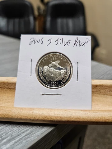 2006 S South Dakota Silver Proof State Washington Quarter Cover