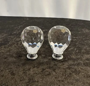 2 Schubladengriffe aus geschliffenem Glas mit Tropfen.  Ohne Schrauben - Bild 1 von 4