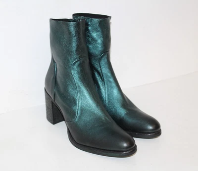 VINCE Camuto Ankle Boots Bootie Chunky Block Heel Made in Italy Womens Sz 9 / 40 - Image 1 of 4