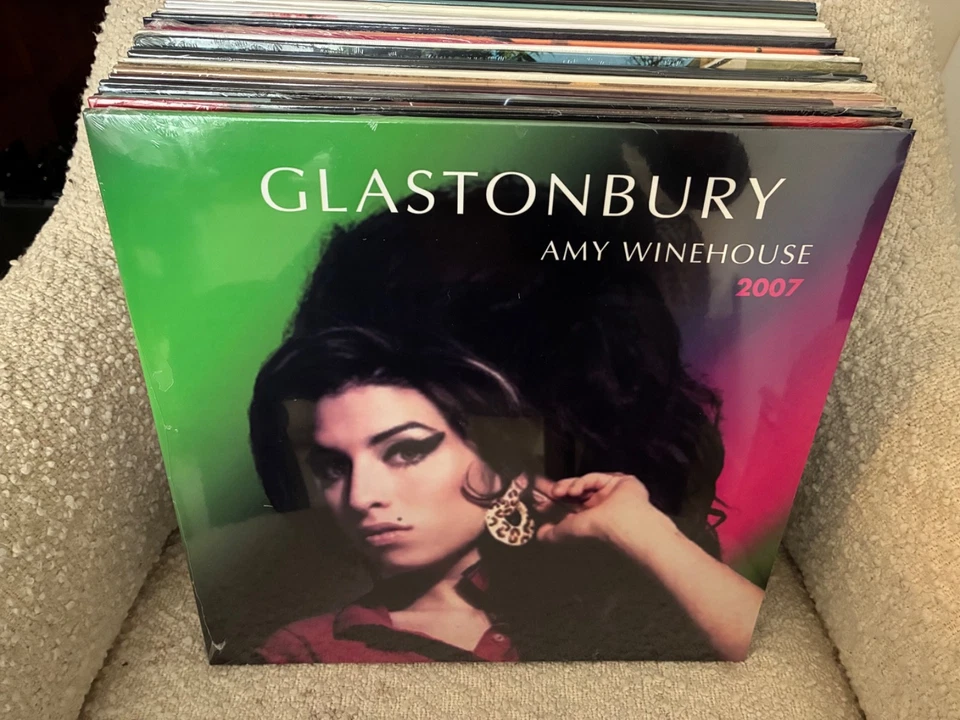AMY WINEHOUSE LP - Photo 1/2