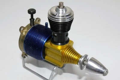 Very Rare Vintage 1959 Cox RR-1 .049 cu.in. Drum Valve Intake Model Engine, NIB - Image 1 of 4