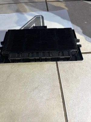 6961133 Unidad de módulo de luz ECU luces principales Lear 330i 125i BMW serie 325i 2006 Foto 1 de 3