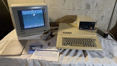 Working Apple IIe Computer Bundle With Disk Drive Manuals Tested Refurbished  - image 1 of 4
