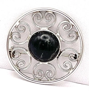 Silver Scottish Hallmarked Brooch - Celtic Knot Design - Agate - 1978, Excellent - Picture 1 of 10