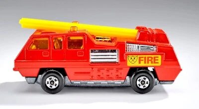 Matchbox Lesney Superfast 22 Blaze Buster  Bright Red, Shiny Base, n-mint #1 - Image 1 of 4