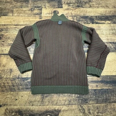 Suéter Pullover Fendi Tejido a Rayas Medio Botón Verde Oliva Borgoña Para Hombres LEER Foto 1 de 4
