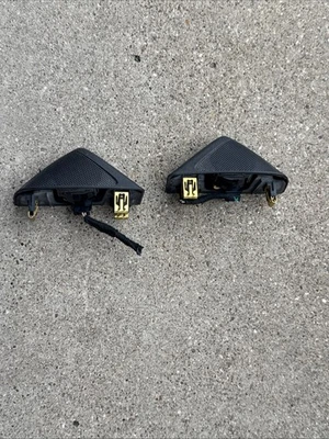 ALTAVOCES TWEETER ESQUINA PANEL PUERTA IZQUIERDA Y DERECHA CHEVROLET CAMARO SS 2010-2015 Foto 1 de 4