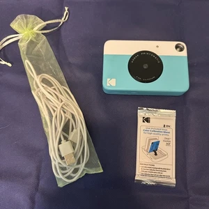 Kodak Printomatic Instant Camera Blue/White 5MP Prints 2x3” ZINK Photos & Cable - Picture 1 of 5