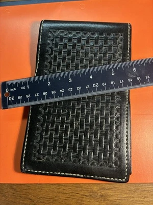 Leather Basket Weave Police Notebook Leather Cover Plus 10 Notebooks. - Image 1 of 4
