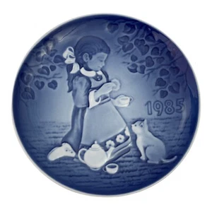 Bing & Grondahl LA FIESTA MÁGICA DEL TÉ Día del Niño 1985 Plato de Coleccionistas 5.25" - Imagen 1 de 8