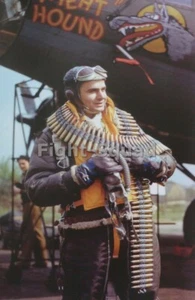 WW2 Picture Photo Shooter at the bomber B 17 Flying Fortress 3674 - Picture 1 of 1