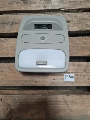 2013 FOR RENAULT CLIO INTERIOR ROOF READING LIGHT 739486822R - Image 1 of 4