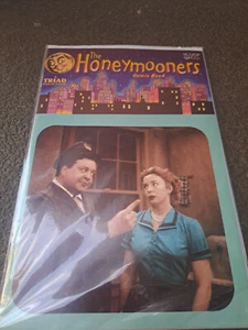 The Honeymooners Comic Book Lot 1-8, 8 Triad 1986 RARE - Picture 1 of 13