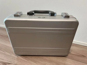 Zero Halliburton Attache Case Briefcase SIlver 46×33×11 cm - Picture 1 of 18