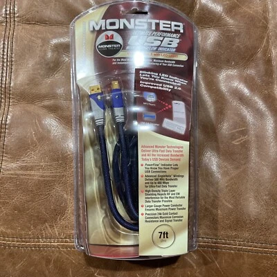 Monster Ultimate Performance 7ft USB cable w/ Power indicator 119067-00 - NEW - Image 1 of 2