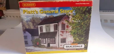 HORNBY R8507 OO GAUGE - SKALEDALE 'PLATT'S GENERAL STORE' - Image 1 of 3