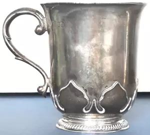 Stylish Antique Goldsmiths & Silversmiths Silver Christening Mug 1915 216 gm - Picture 1 of 12