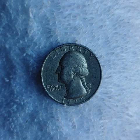 Washington Quarter 1974 No Mint Mark Nice .25 cent Coin Cover