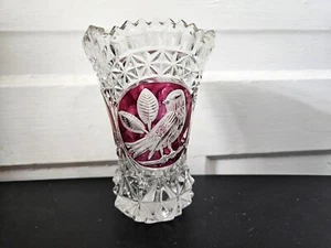 Vintage Hofbauer Engraved Red Bird Lead Crystal Vase 6" Tall - STUNNING - Picture 1 of 7