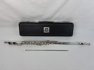 Vintage King Cleveland Flute Serial #349811 w/ Hard Case 1965-1970 - Picture 1 of 23