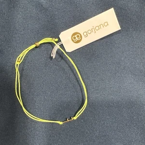 Pulsera Gorjana Inicial Prisma Letra F Chapada en Oro Cadena Verde Ajustable - Imagen 1 de 5