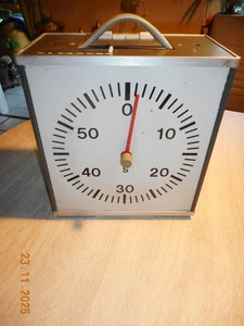 PHYLATEX  Messgerät Zentrahluhr Lehrmittel DDR - Bild 1 von 9