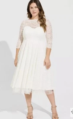 Nuevo vestido de novia tórrido marfil manga larga encaje midi ilusión talla grande 18 Foto 1 de 4