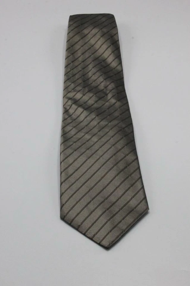 Corbata de seda CANALI. Verdoso con rayas marrones. 59" x 3,75" Foto 1 de 3