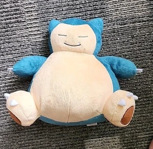 Tomy Pokémon 2017 8,5" Snorlax Plüschtier Puppe Zeug Tier - neuwertig - Bild 1 von 3