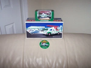 1994 HESS TRUCK & 2007 MINI HESS - BUTTON - COMBO - MIB - Bild 1 von 3