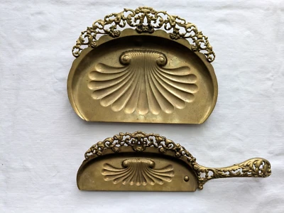 Antiguo victoriano ornamentado latón macizo 2 piezas Juego Desmenuzador Mesa Mayordomos Foto 1 de 4