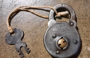 Vintage Secure Lever Padlock #8 with Key Works Made in USA - Picture 1 of 5