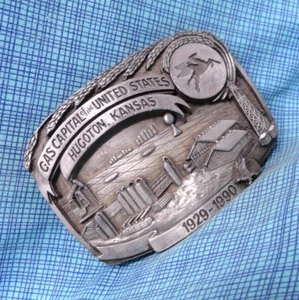 Hugoton KS Gas Capital Mobil Oil Belt Buckle #LE Pegasus 1990 Siskiyou   .GMP072 - Picture 1 of 11