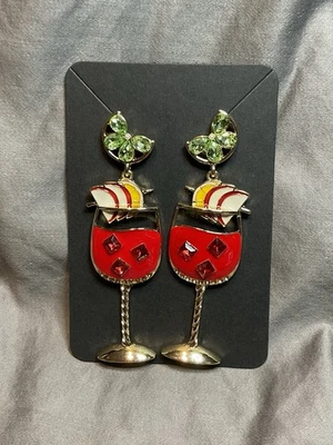 Pendientes colgantes de copa de vino tinto con fruta #1121 nuevos sin etiquetas Foto 1 de 4
