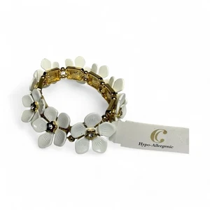 New Womens Charming Charlie White Gold Floral Stretch Bracelet One Size NWT Flaw - Picture 1 of 4